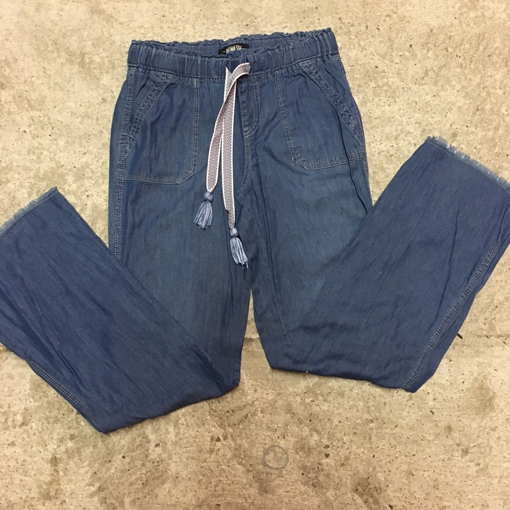 Pants - Picture 3 of 10